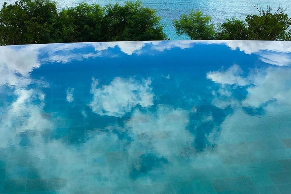 インフィニティ プール