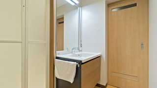 デラックス スタジオスイート ベッドルーム (複数) 専用バスルーム