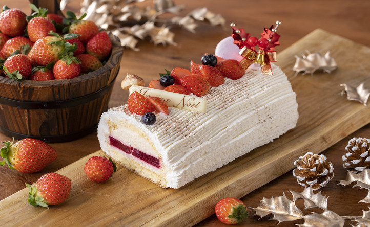 Winter limited Christmas cake