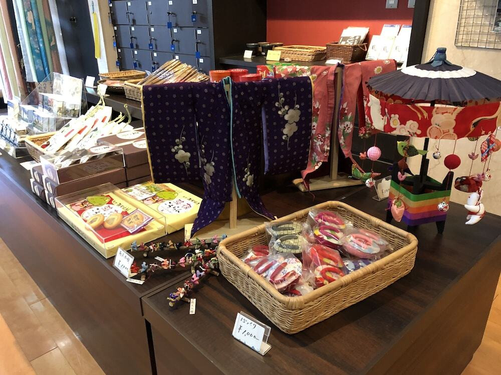 ギフト ショップ