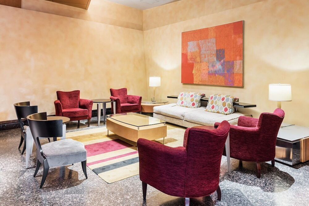 ロビー応接スペース