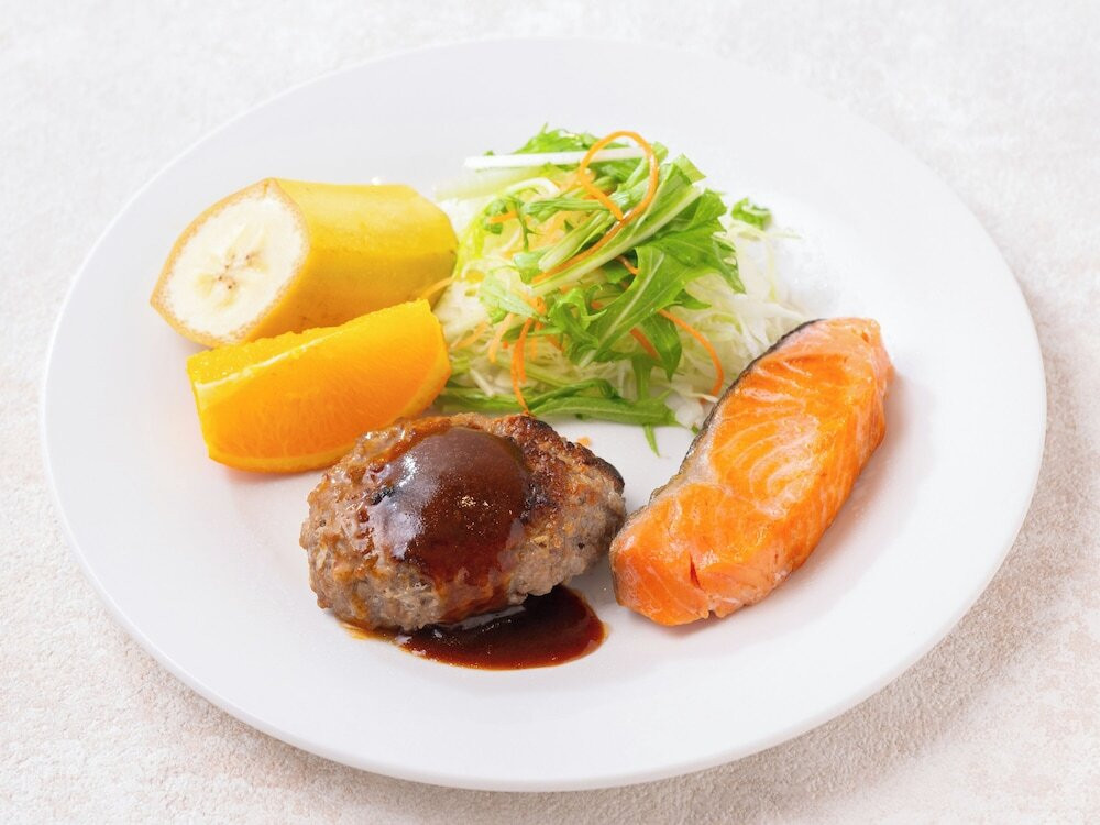 朝食