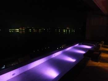 「ウォーターテラス」がおしゃれ♡海外旅行気分を味わえるホテル3346715