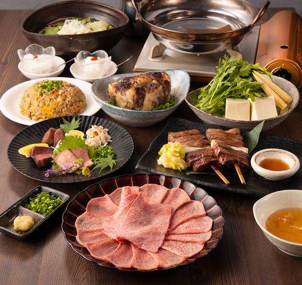 肉の名店「小滝野」で
家族そろってディナー / 2