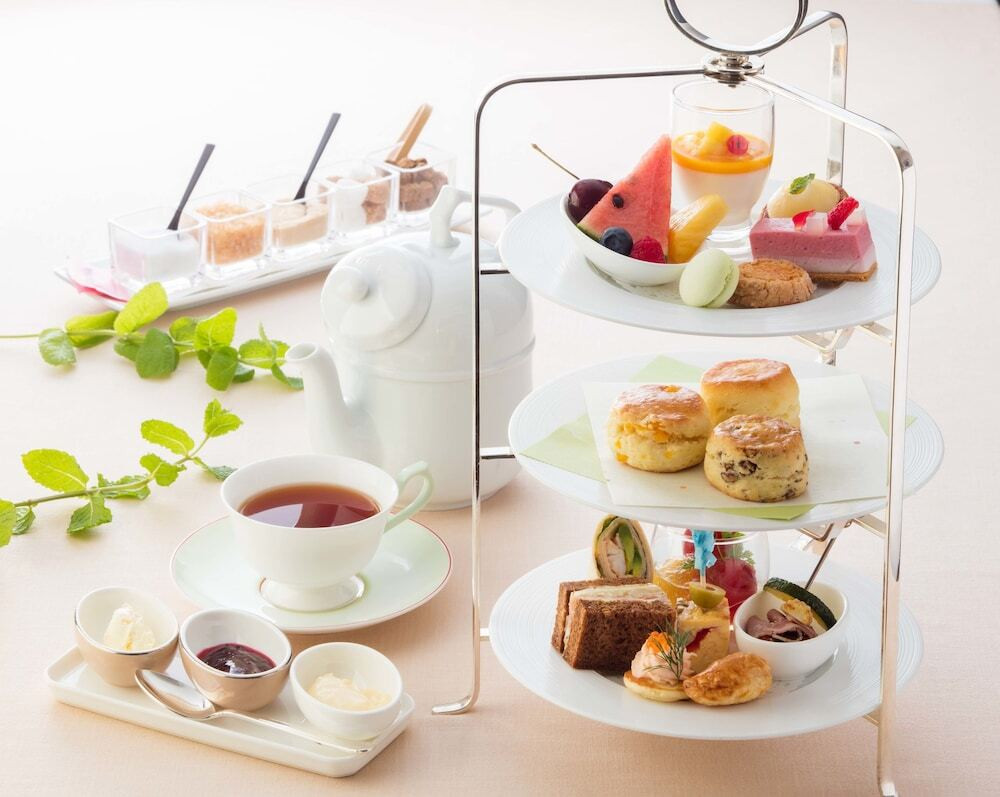 ガーデンラウンジ坐忘アフタヌーンティー