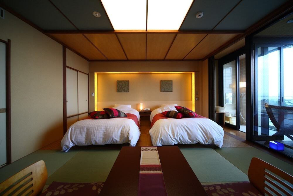 湖畔のリゾート気分を彼と楽しめる旅館4265592