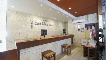 フロントデスク / 1