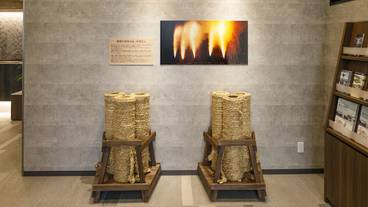 内部エントランス / 2