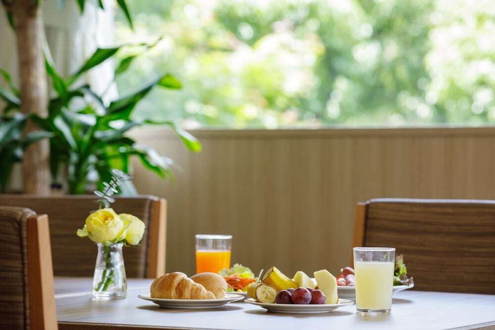 レストラン