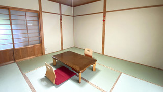 和室8畳 共用バスルーム