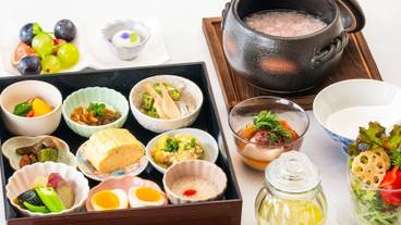 食事・飲み物 / 5