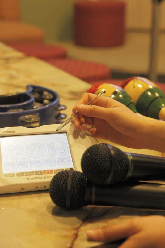 カラオケ ルーム