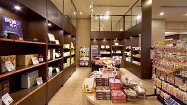 ギフト ショップ / 3