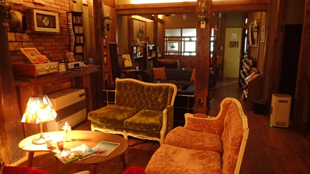 光ラウンジ① / 1