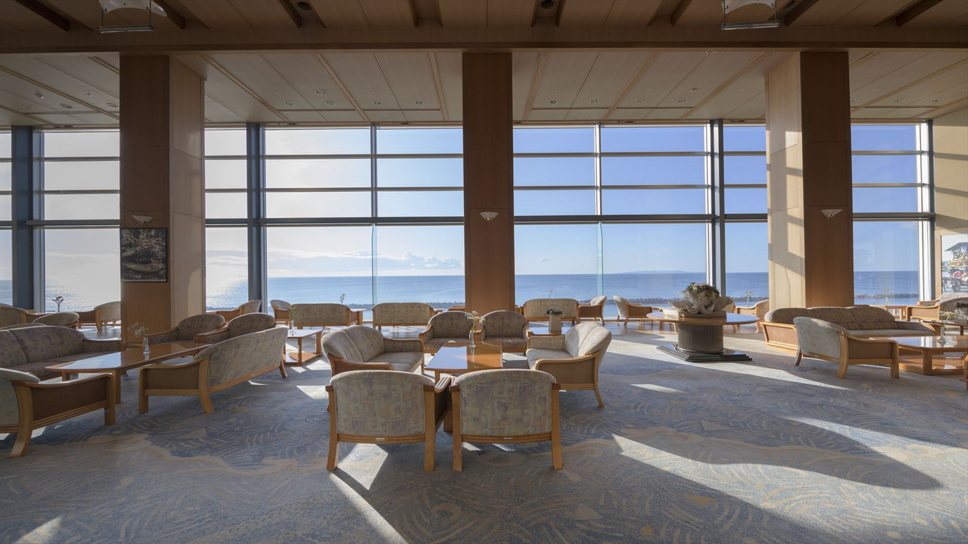 波打ち際まで徒歩約1分！源泉かけ流しの露天風呂付き客室がある宿4232596