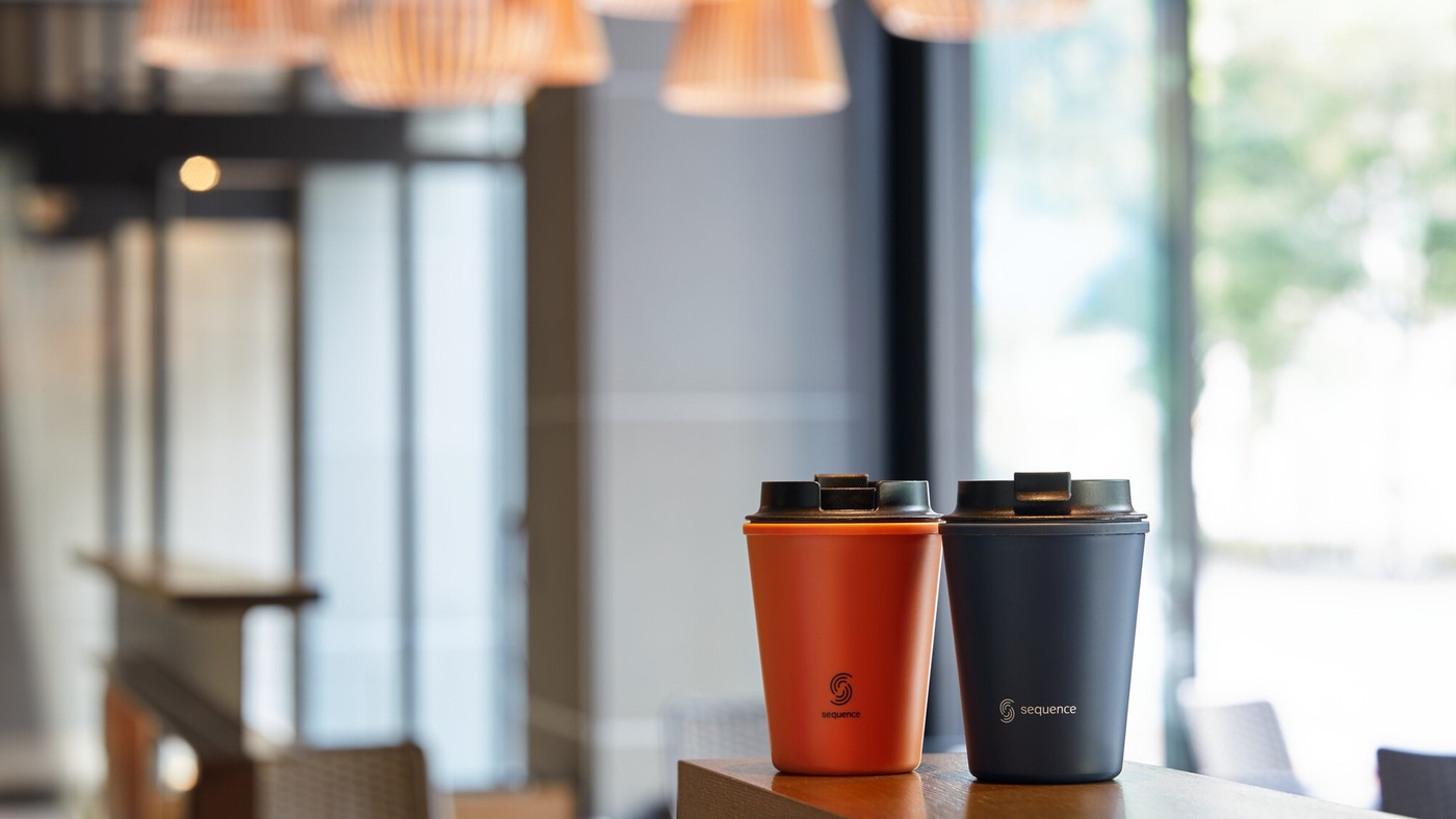 朝から晩までいつでも利用できるオープンな空間3526815