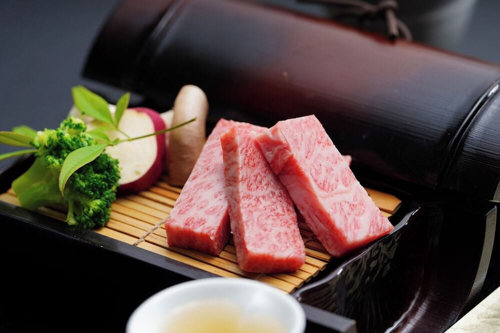 レストラン