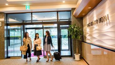 内部エントランス / 2