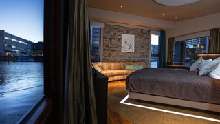 ラグジュアリー ダブルルーム シービュー