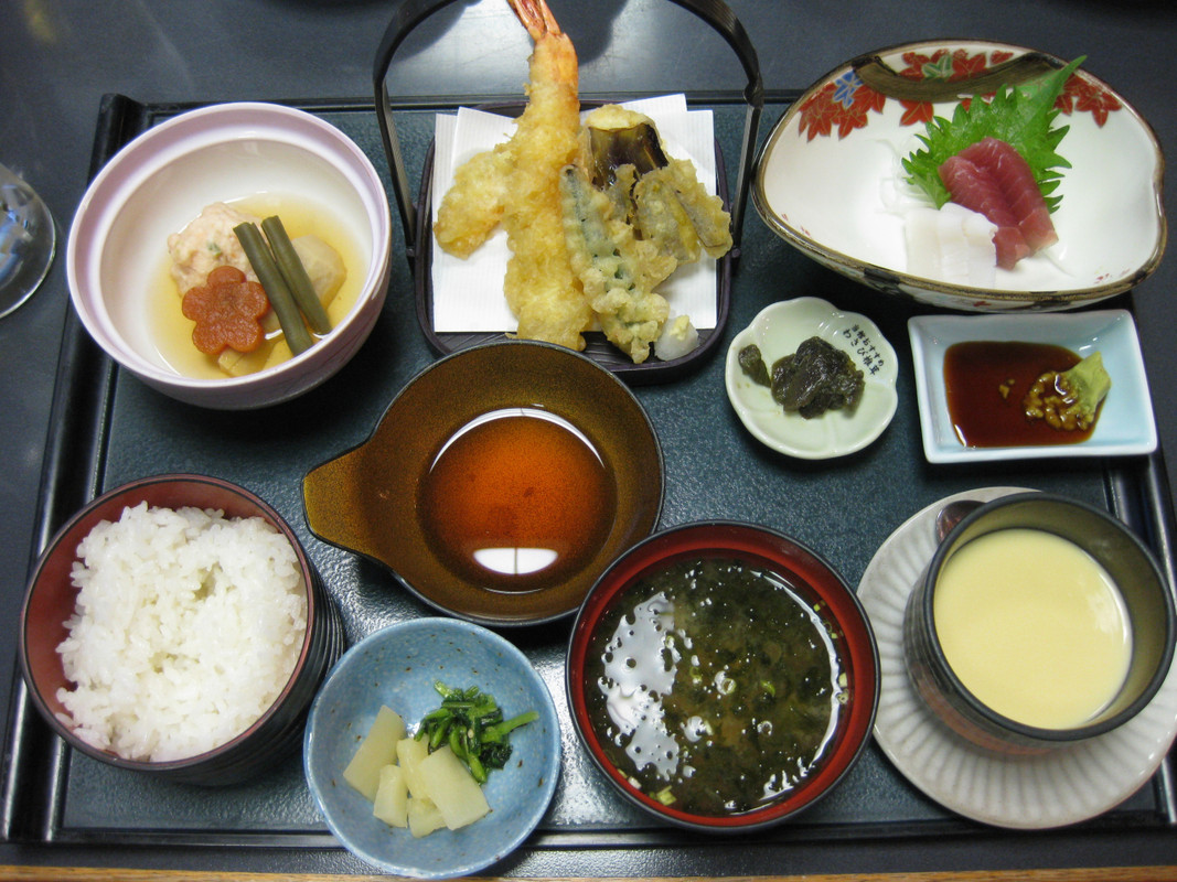 夕食　初花御膳