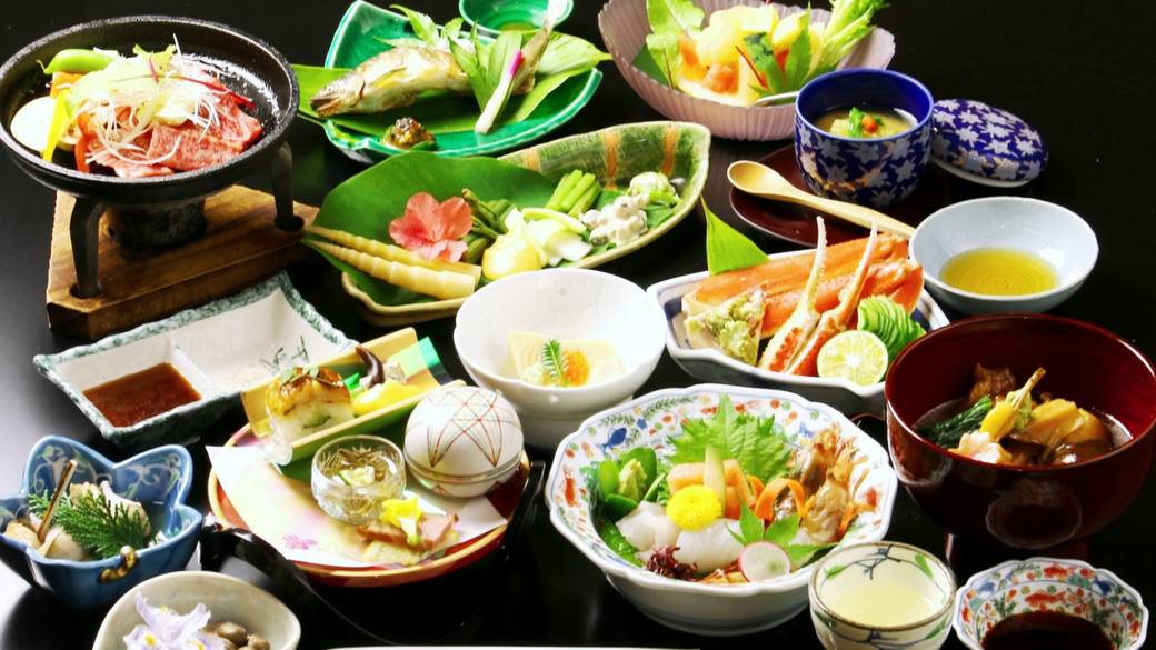 春は山菜を用いたコースもあり / 3