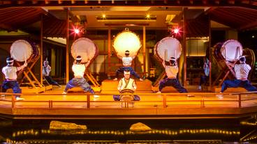 霊峰太鼓ショー / 1