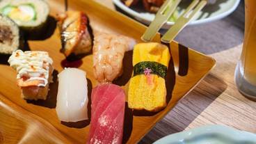 食事・飲み物 / 13