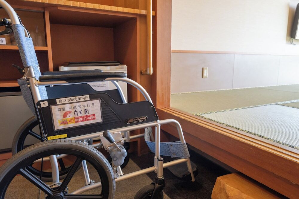 お客様用の車椅子