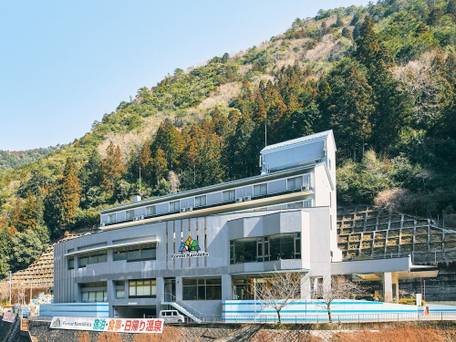 フォレストかみきた / 1