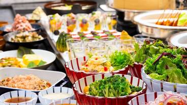 朝食ビュッフェ / 3