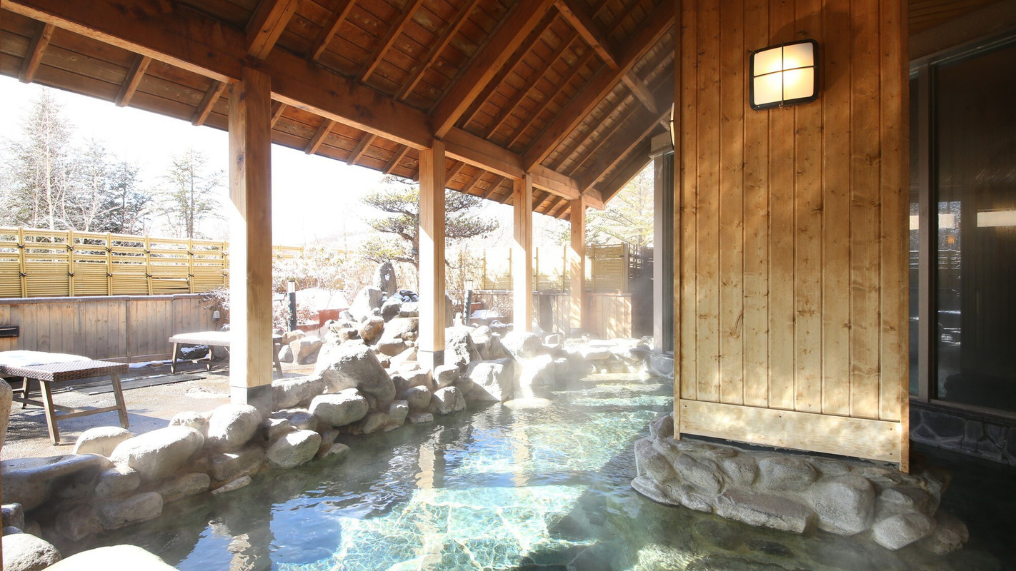 スパリゾート鹿山の湯 露天風呂