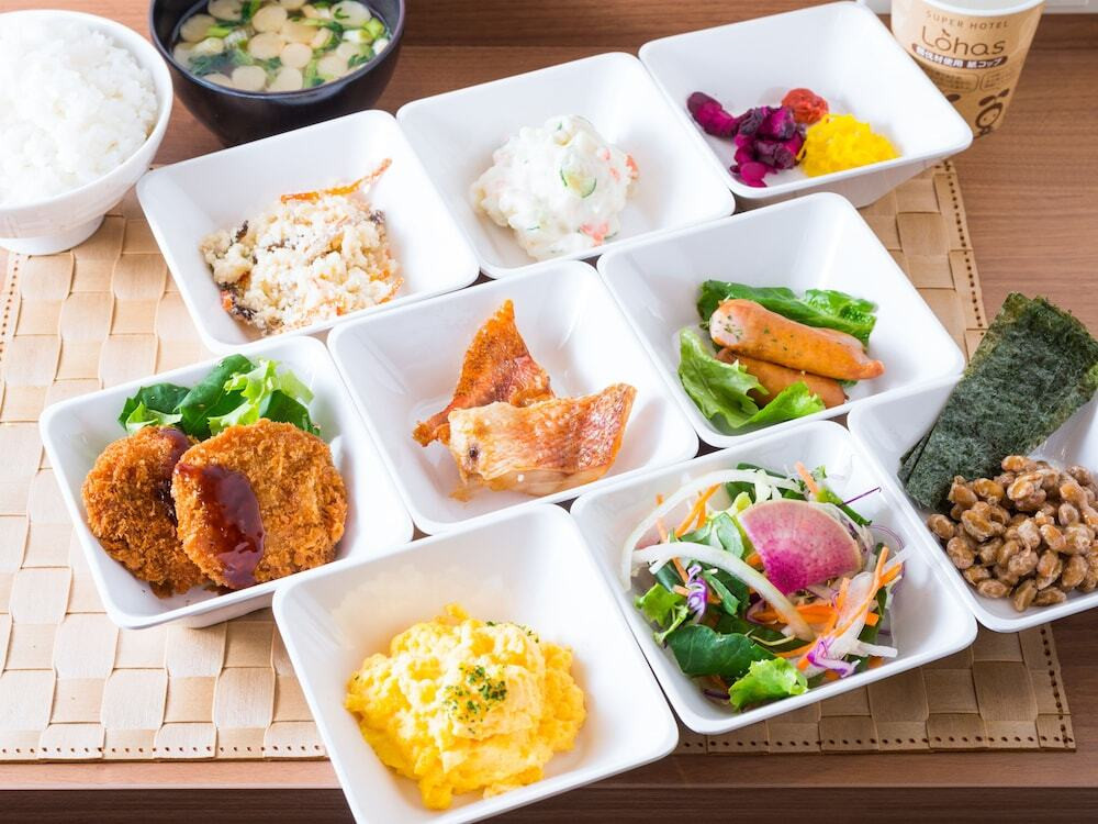 朝食ビュッフェ