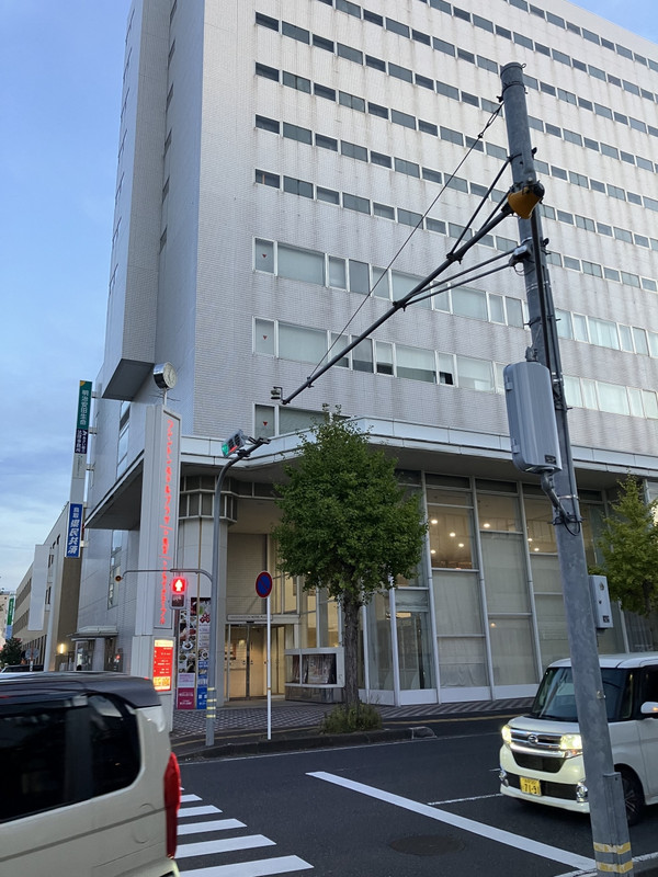 ホテル入り口。