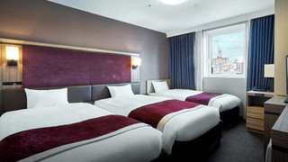 トリプルルーム 禁煙 (2 セミダブルサイズベッド + 1 エクストラベッド) (26平米)