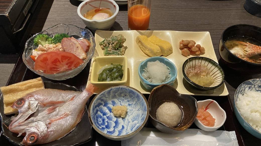 朝食ブッフェ一例 / 1