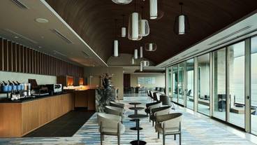 ラウンジ 間 / 6