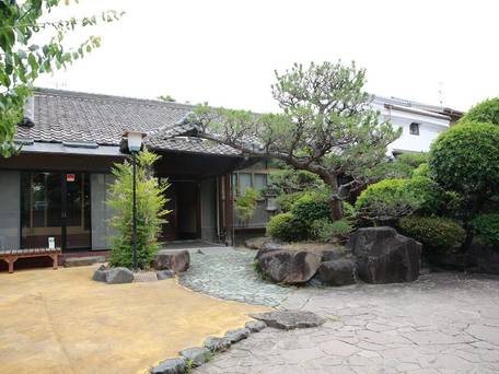 遊山ゲストハウス / 4