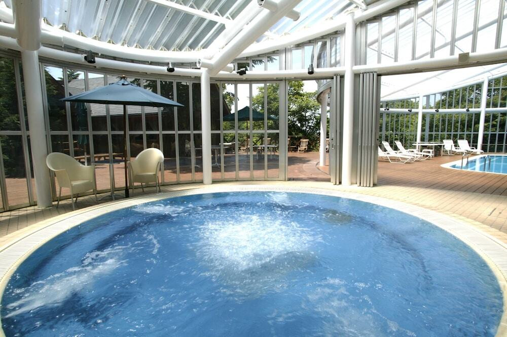 プール(夏季限定)