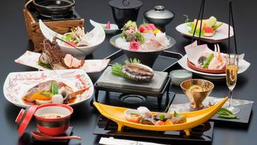 浜辺の湯 浪漫の歌 宿 中屋（ハマベノユ　ロマンノウタ　ヤド　ナカヤ） / 1