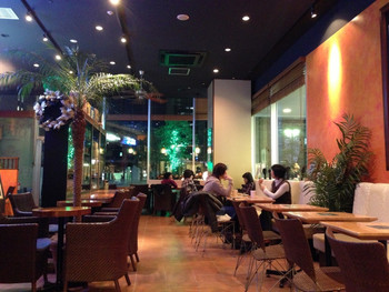 「バッドアスコーヒー 海浜幕張店」内観 797883 
