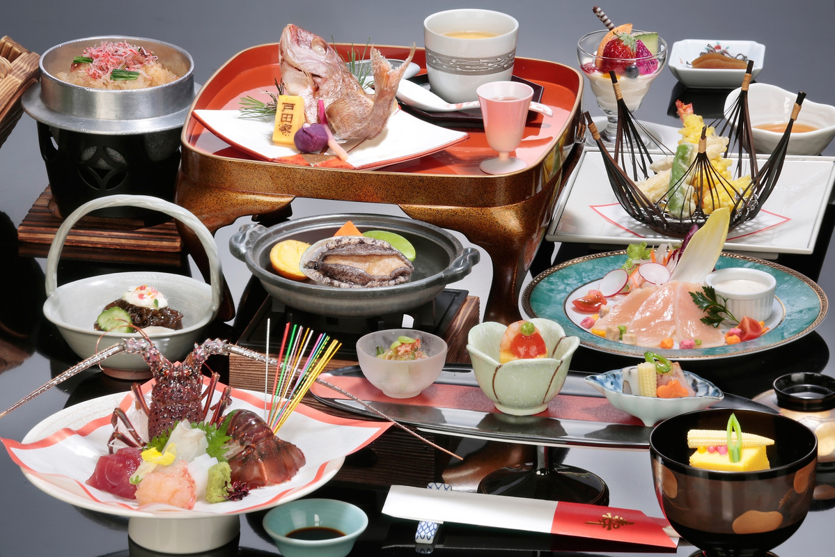 お部屋食_お祝い会席イメージ