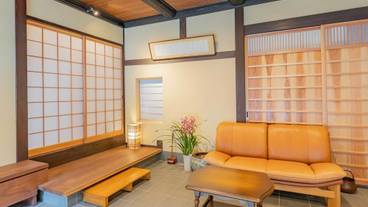 ロビー応接スペース / 3