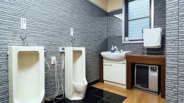 施設内の設備 / 13