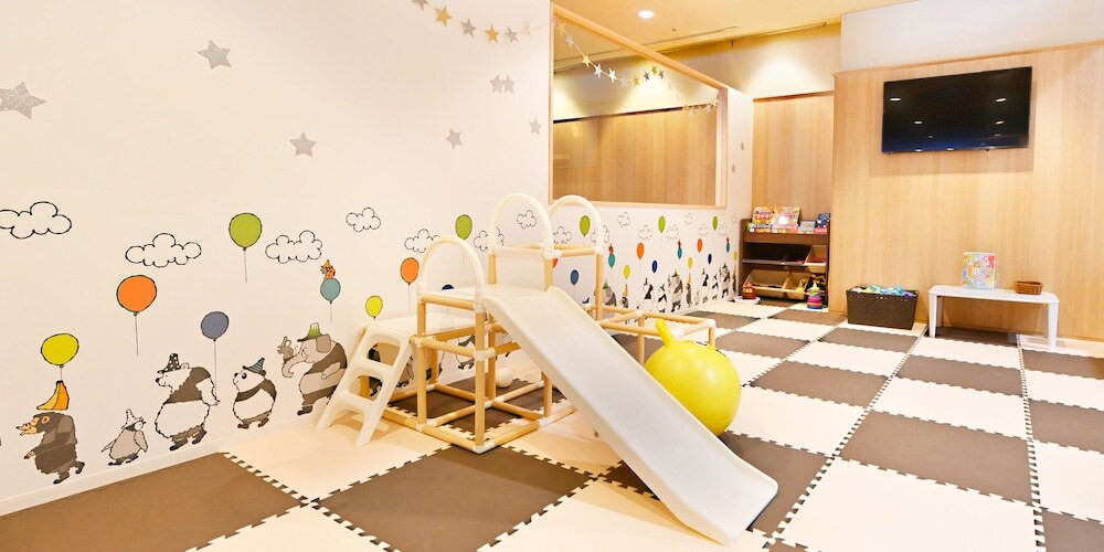 子供用の遊び場 - 屋内