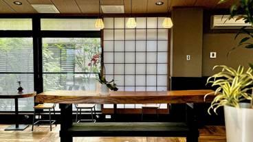 ロビーラウンジ / 7