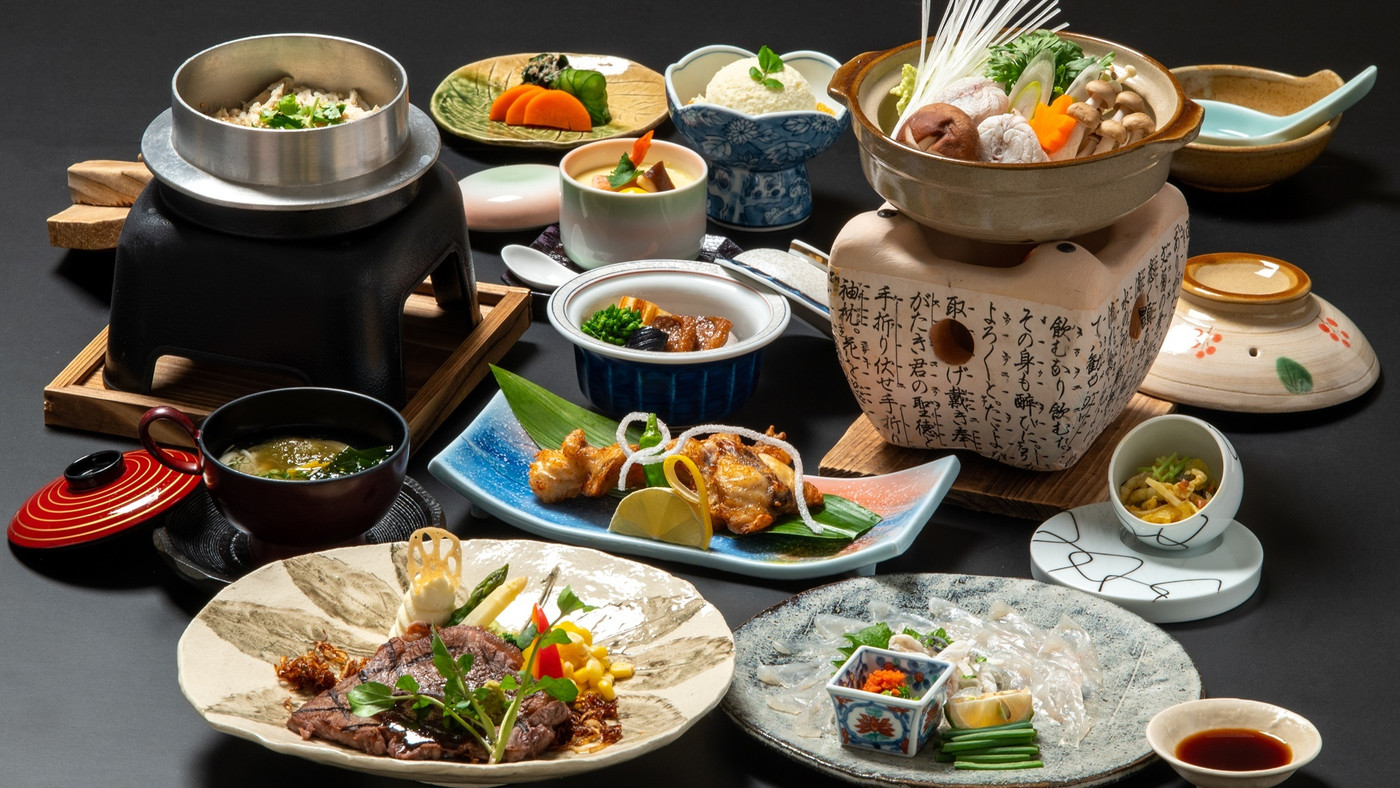 リーズナブルに温泉＆グルメを満喫4254796