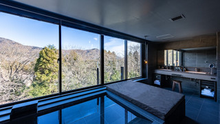 ラグジュアリー スイート