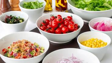 朝食ビュッフェ 京野菜と旬野菜のサラダ / 3