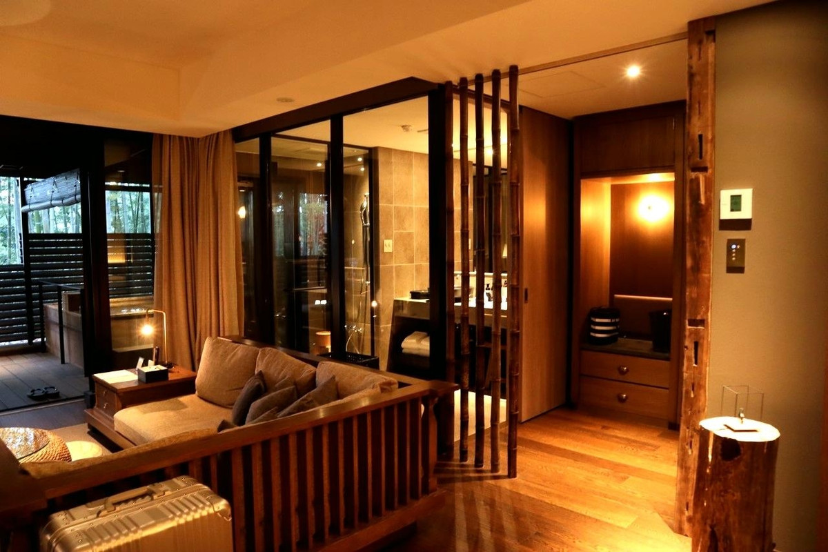 スタイリッシュスイート（71平米）