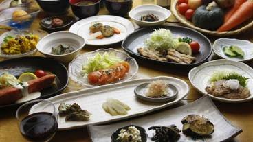 食事・飲み物 / 1